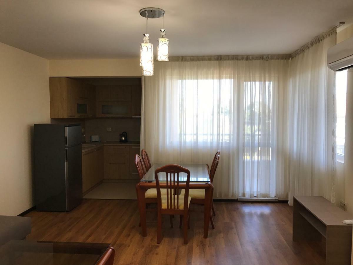 Byala Residence Apartments Bagian luar foto