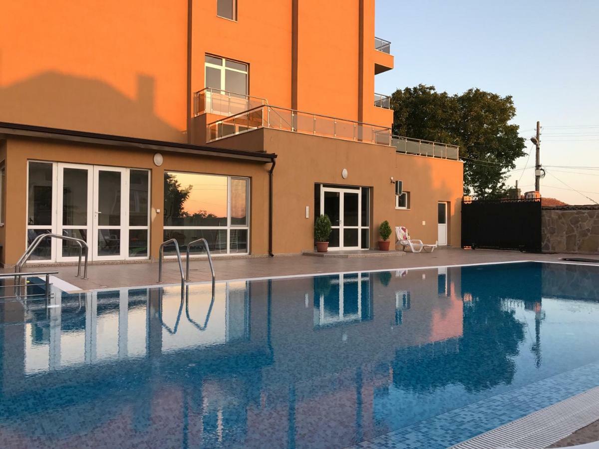 Byala Residence Apartments Bagian luar foto