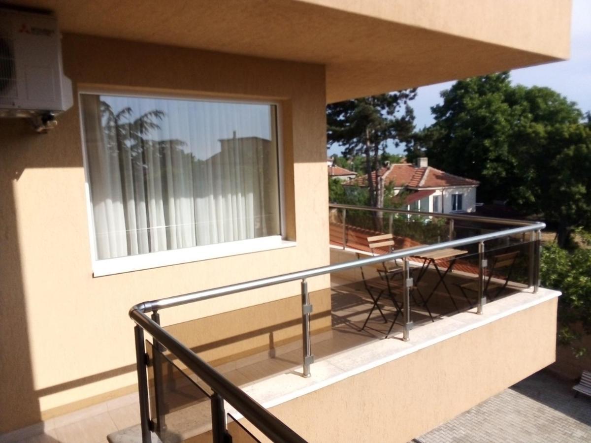 Byala Residence Apartments Bagian luar foto